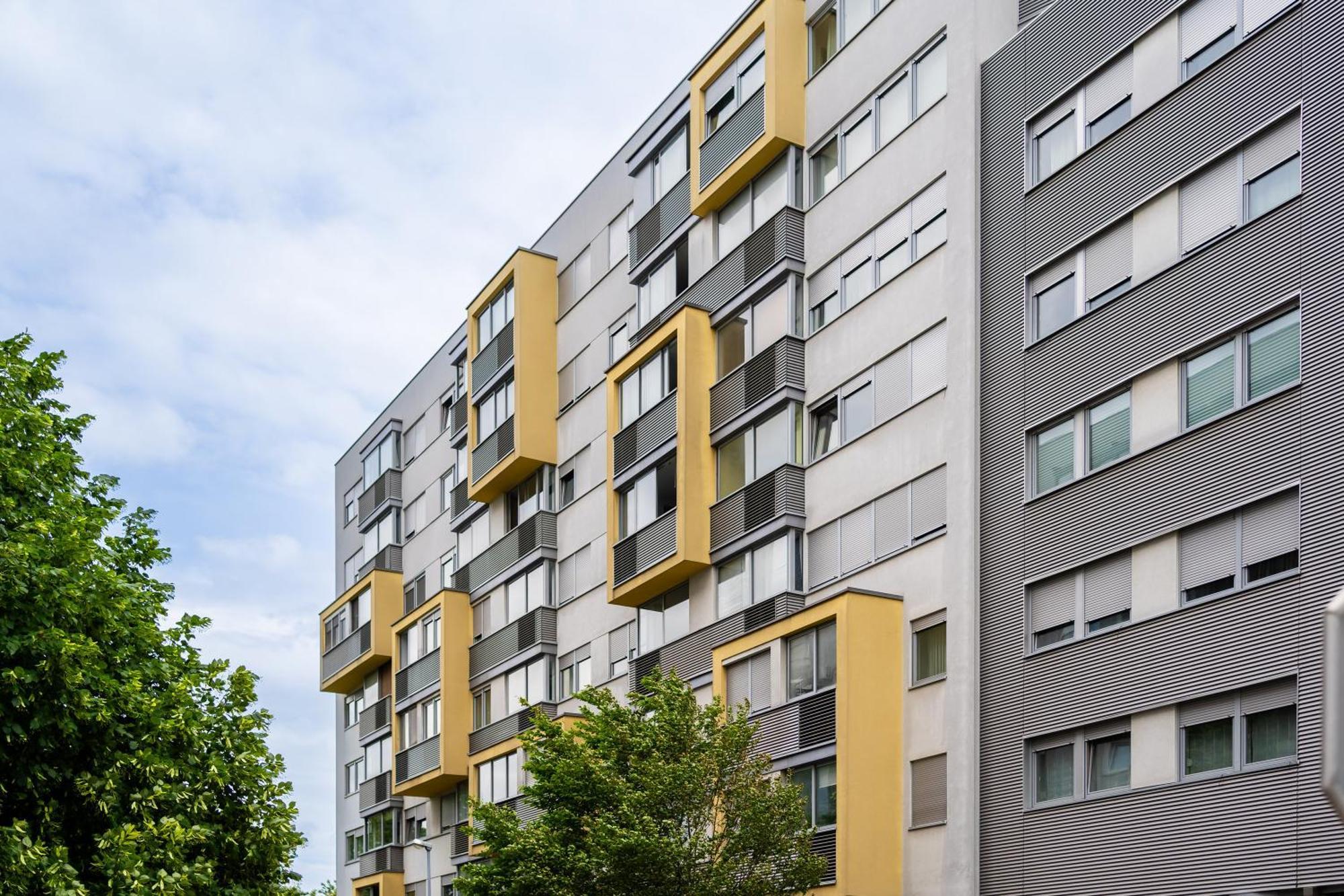 Cityscape Comfort With Garage - Happy Zagreb